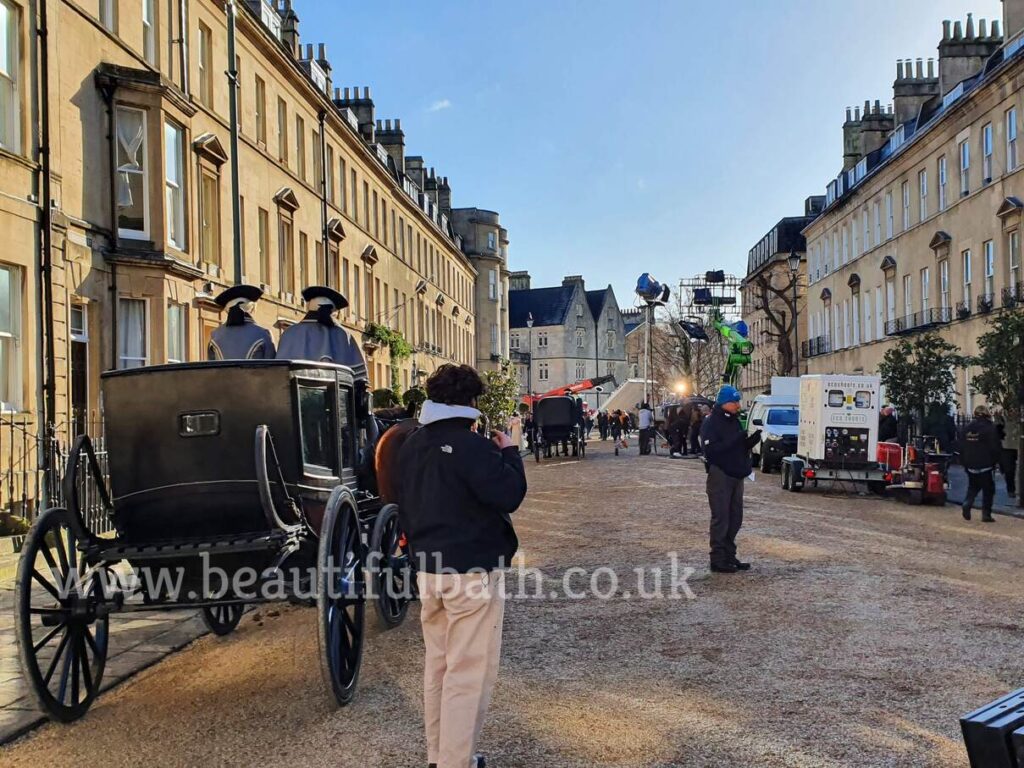 bridgerton walking tour london